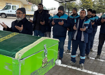 Otel odasında ölen Endonezyalı kadın kimsesizler mezarlığında defnedildi