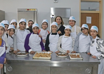 Ortaokul öğrencileri, ‘Zanaat Atölyesi’ ile meslek becerilerini keşfediyor