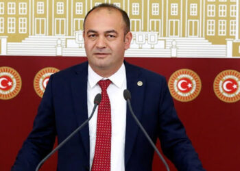 Millete Sefalet Saray'a Safahat
