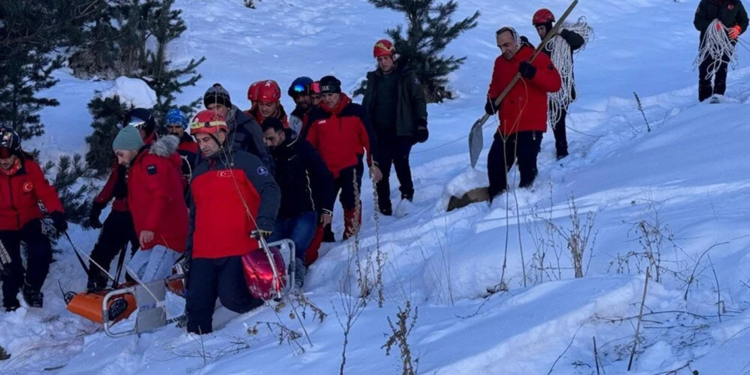 Palandöke'de Judo Milli Takımı'nın üzerine çığ düştü: 1 ölü, 5 yaralı 