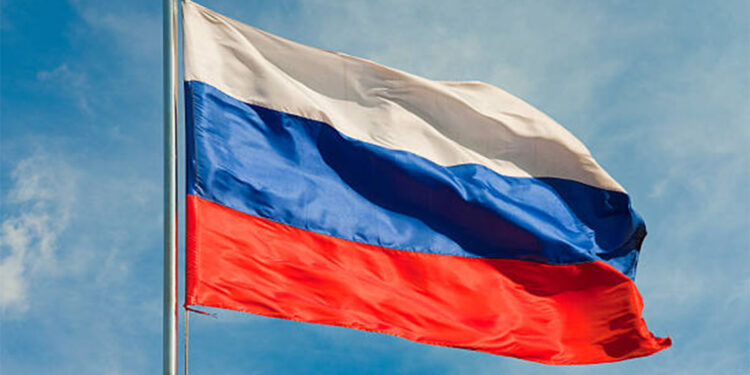 Ukrayna Rus askeri havaalanına saldırdı