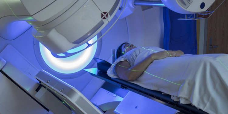 Radyoterapi kanser tedavisinde fayda sağlıyor