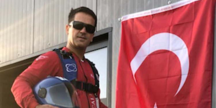 Rekortmen THY pilotundan ABD'de yeni başarı 