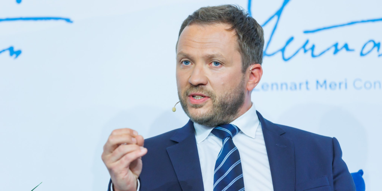 Rus üsleri kalmaya devam ederse Suriye'ye mali yardım sağlamayacağız