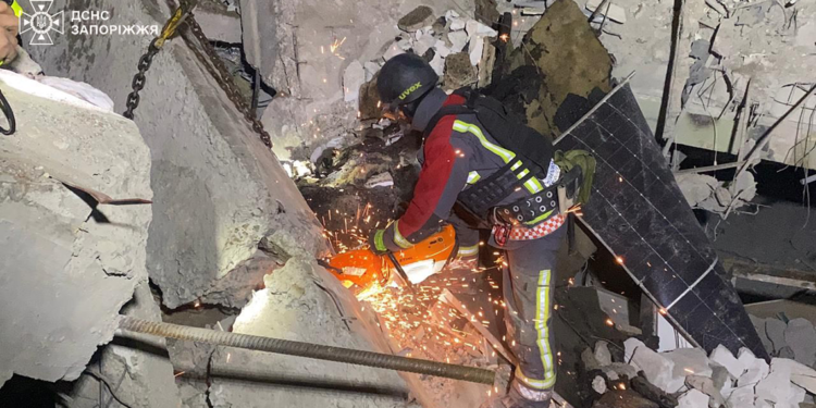 Rusya, Zaporijya'yı vurdu: 8 ölü, 22 yaralı