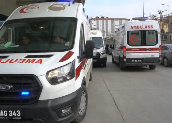 Siirt'te 3 kardeş karbonmonoksit gazından zehirlendi