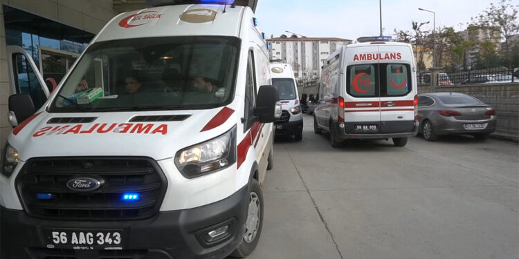 Siirt'te 3 kardeş karbonmonoksit gazından zehirlendi