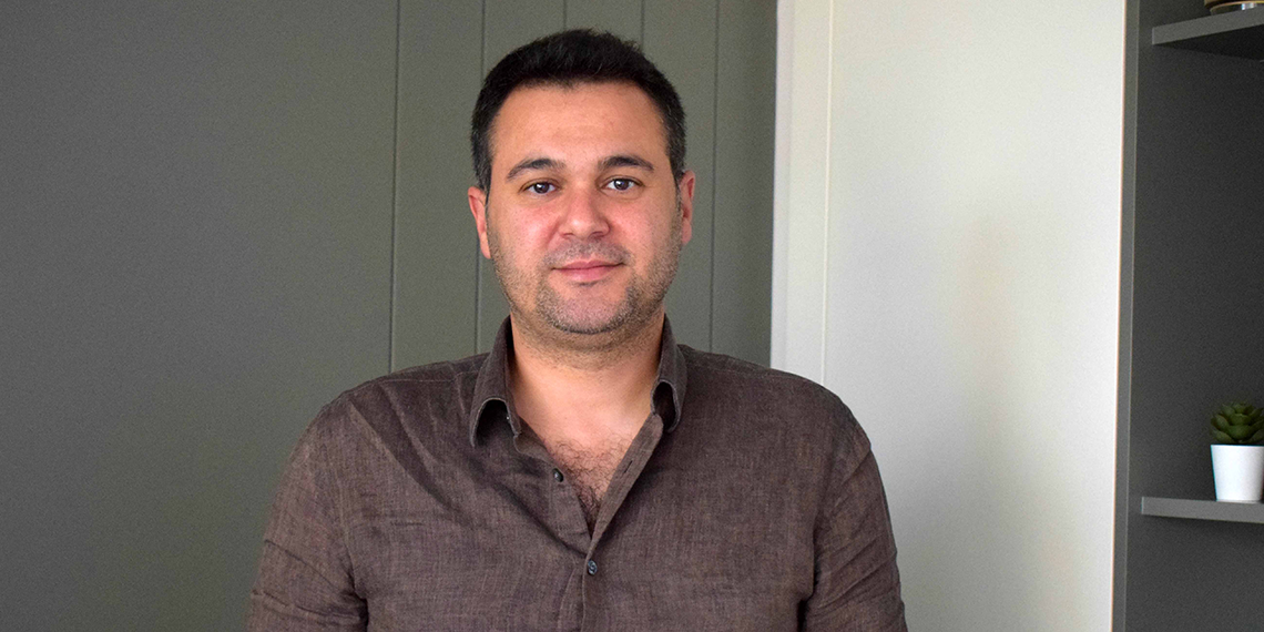 Gıda Mühendisleri Odası Antalya Şube Başkanı Ali Manavoğlu, sahte alkol cezalarının caydırıcı olmasının kamu sağlığını korumak açısından önemli olduğunu vurguladı.