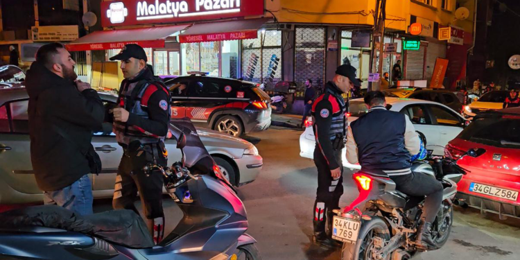 Sarıyer'de helikopter destekli asayiş denetimi: 5 gözaltı