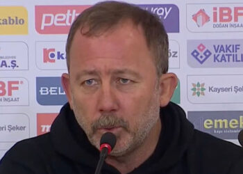 Beşiktaş'taki bu kaosun içinde bulunmak istemiyorum