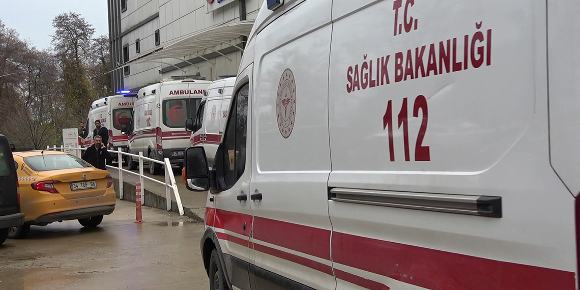 Şile'de 51 öğrenci gıda zehirlenmesi şüphesiyle hastaneye kaldırıldı