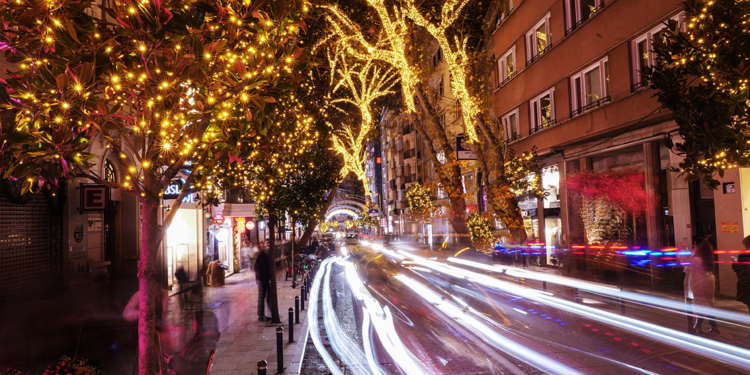 Şişli'de yılbaşı kutlamaları için hazırlıklar tamamlandı