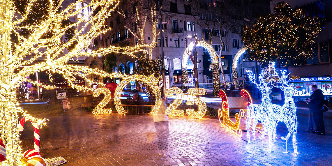 Şişli'de yılbaşı kutlamaları için hazırlıklar tamamlandı