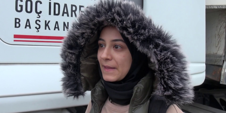 Suriyeli Bedriye, eğitimine ülkesinde devam edecek