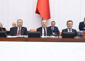 Tüm suç yapılanmalarına karşı canla, başla mücadele ediyoruz