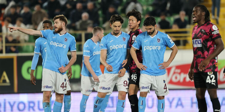 Trabzonspor'da istikrarsız gidişat devam ediyor