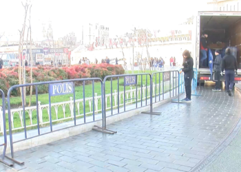 Taksim'de yılbaşı hazırlıkları