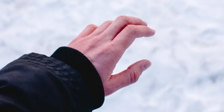 Tedavi edilmeyen soğuk ısırığı, ciddi deri hasarına yol açabilir