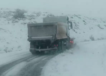 Tunceli'de 65 köy yolu kar nedeniyle ulaşıma kapandı