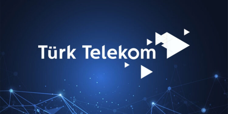 Türk Telekom'un web sitesi 3 farklı ödül aldı