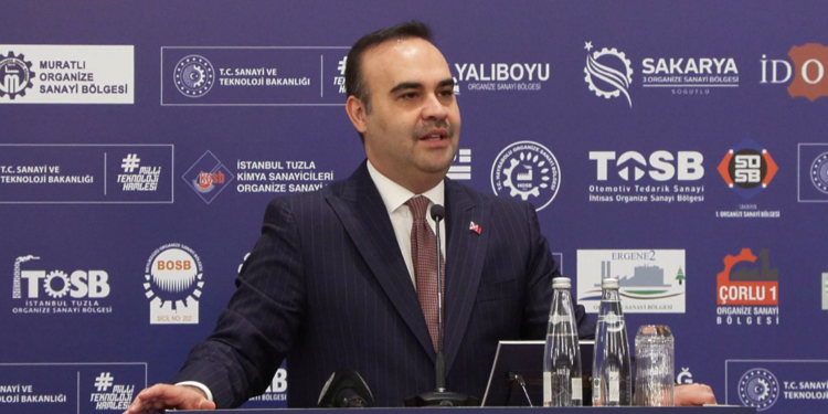 Türkiye OECD ülkeleri arasında sanayi üretimini en fazla artıran ülke