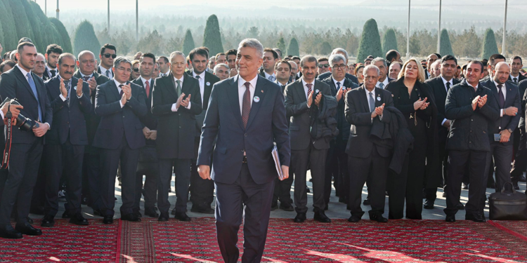 Türkmenistan ile ticaret hacmimiz 2,7 milyar dolara yaklaştı