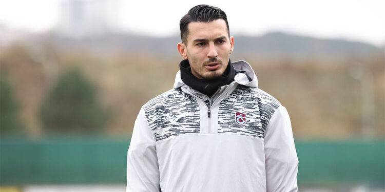 Galatasaray'la ilgili transfer haberleri ilgimi çekmiyor