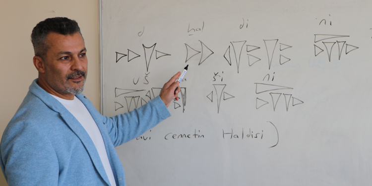 Urartuca dili, Van Yüzüncü Yıl Üniversitesi'nde öğretiliyor