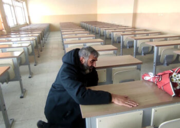 Rojin ile gezdiğimiz yerlere gittik, içim yanıyor