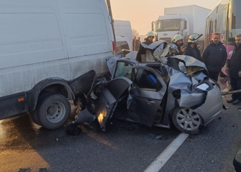 Van'da 50 aracın karıştığı zincirleme kaza; 2 ölü, 40'tan fazla yaralı