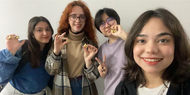 Vize alamadıkları için Polonya'daki okullarına gidemediler