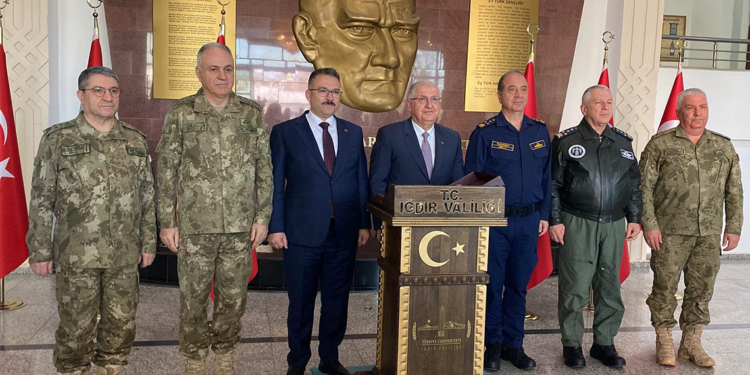 Yaşar Güler Iğdır'a gitti