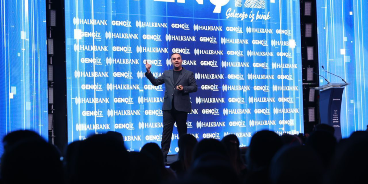 Yörüngeler arası uydu transferleri yapan uzay araçları geliştireceğiz