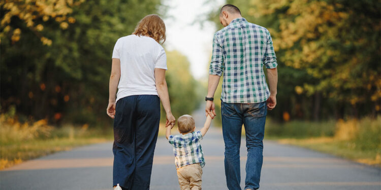 Çocuk eğitiminde anne mi yoksa baba mı daha etkin?
