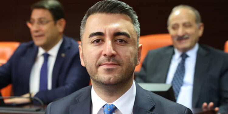 Mülakat emeğin gaspıdır!