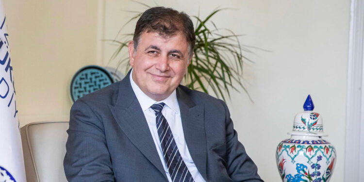 Cemil Tugay'dan Erdoğan'a Körfez cevabı