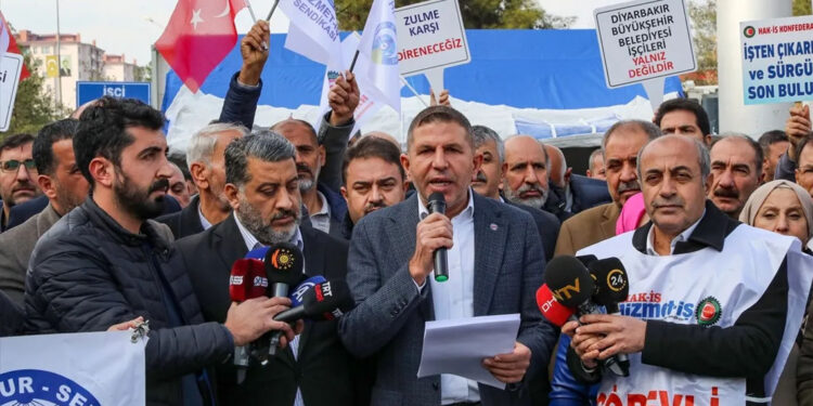 Bakanlıktan, Diyarbakır'daki işten çıkarmalara inceleme