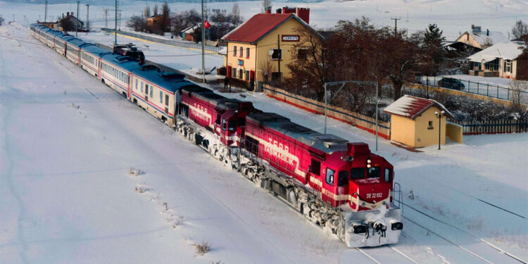 Turistik Doğu Ekspresi seferleri 23 Aralık'ta başlayacak