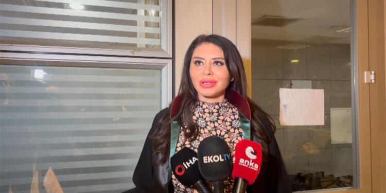 Ebru Polat avukatlık mesleğine döndü