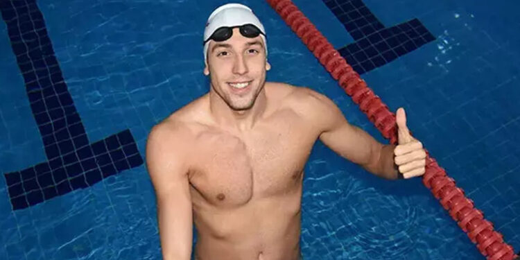 Milli yüzücü Emre Sakçı dünya ikincisi oldu