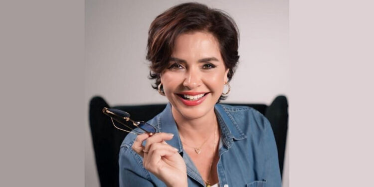 Özlem Gürses gözaltına alındı