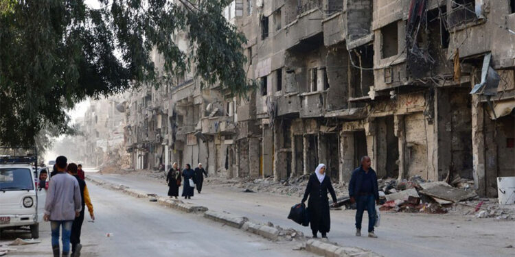 Suriye'nin Deyrizor şehri muhalifler tarafından ele geçirildi