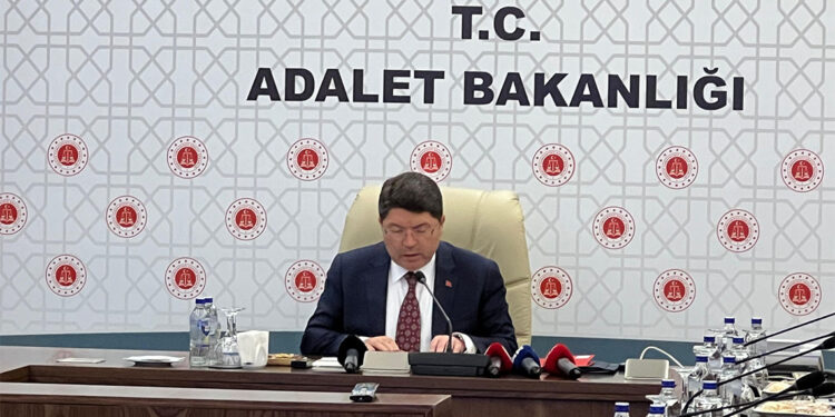 Sessiz devrim sayılan reformlara imza attık