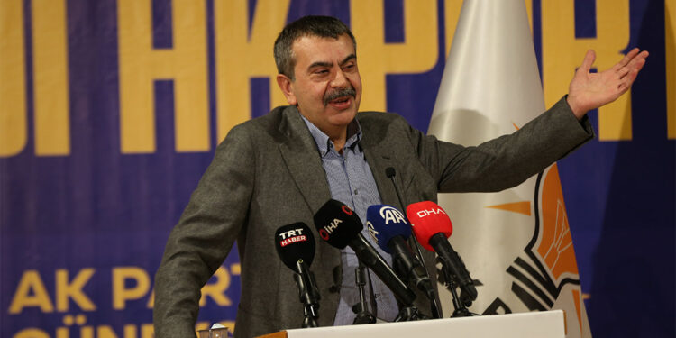 Kaynaştırma yoluyla eğitim gören 404 bin 905 öğrencimiz var