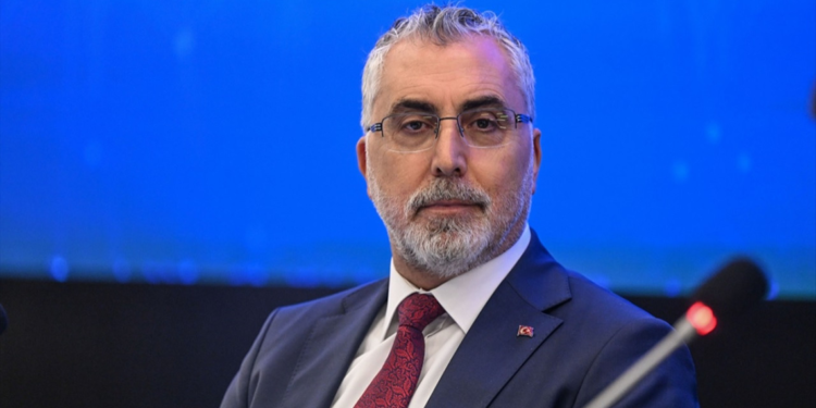 1 milyon 453 bin 833 vatandaşın işe yerleştirilmesine aracılık ettik