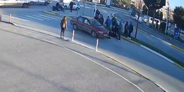 2 otomobilin 5 dakika arayla çarptığı yaya, ağır yaralandı