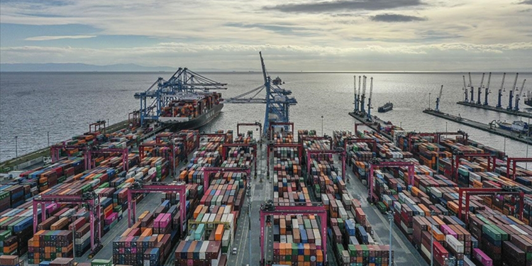 2024 yılında 31 il 1 milyar doların üzerinde ihracat yaptı