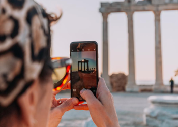 2024 yılında turizm gelirinde yüzde 8,3 artışla Cumhuriyet rekoru kırıldı
