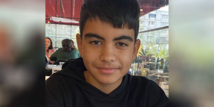 7'nci kattaki evlerinin penceresinden düşen Eyüp Efe, öldü