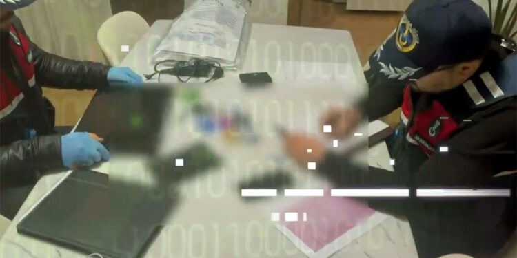 Siberağ-15 operasyonlarında 21 şüpheli yakalandı